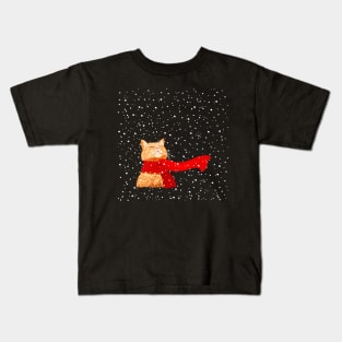 Tabby loves Snow.... Kids T-Shirt